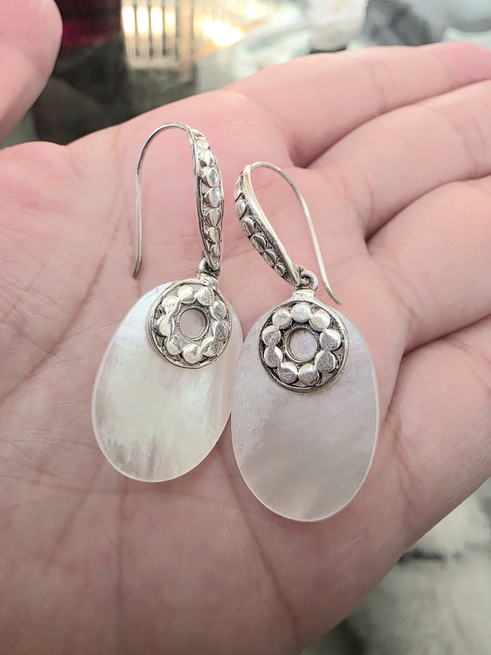 Vintage Boho Mother-of-Pearl Dangle Earrings - Picture 2 of 8
